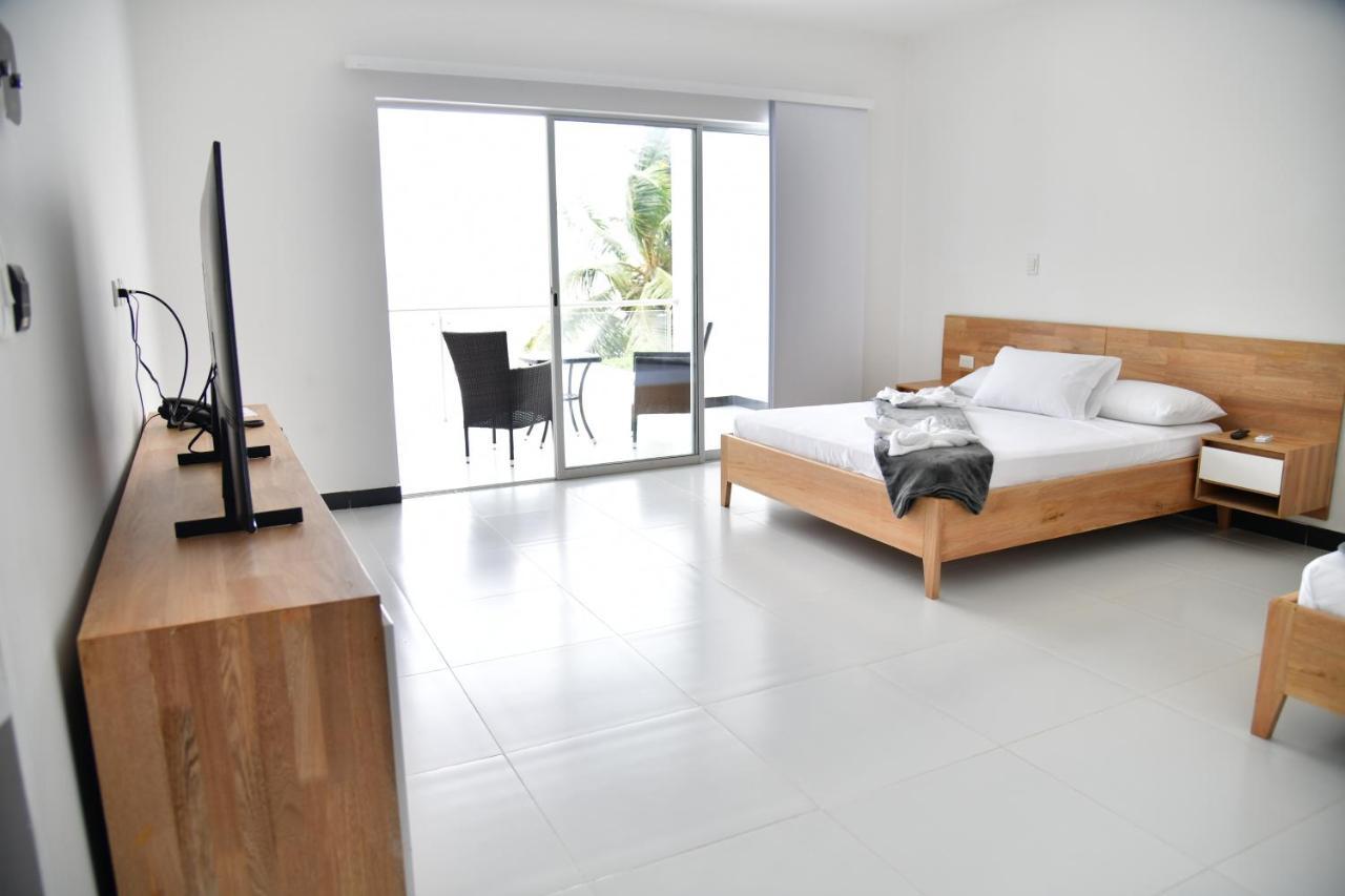 Alpha Hotel Boutique Некокли Экстерьер фото